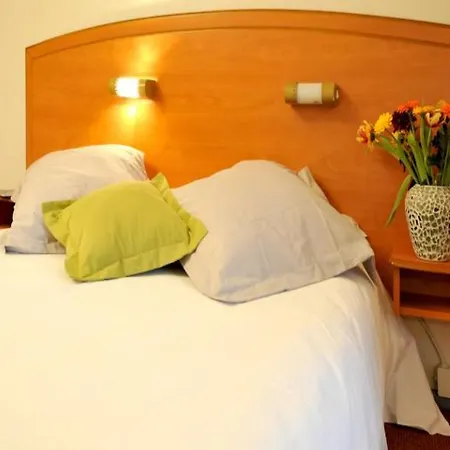 Sky Hotel 3*